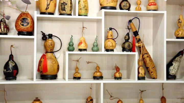 烙畫葫蘆 指尖上的火藝，傳承千年的收藏雅趣